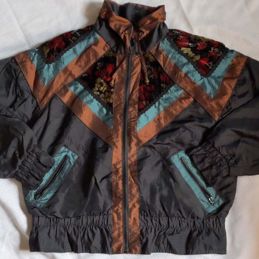 Women's Leisurewear Warmup Large